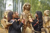 Bế mạc Hội thi tạc tượng gỗ các dân tộc Tây Nguyên mở rộng năm 2017